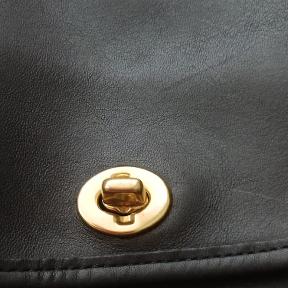 Coach Vintage Scooter Bag EUC - Picture 4 of 14